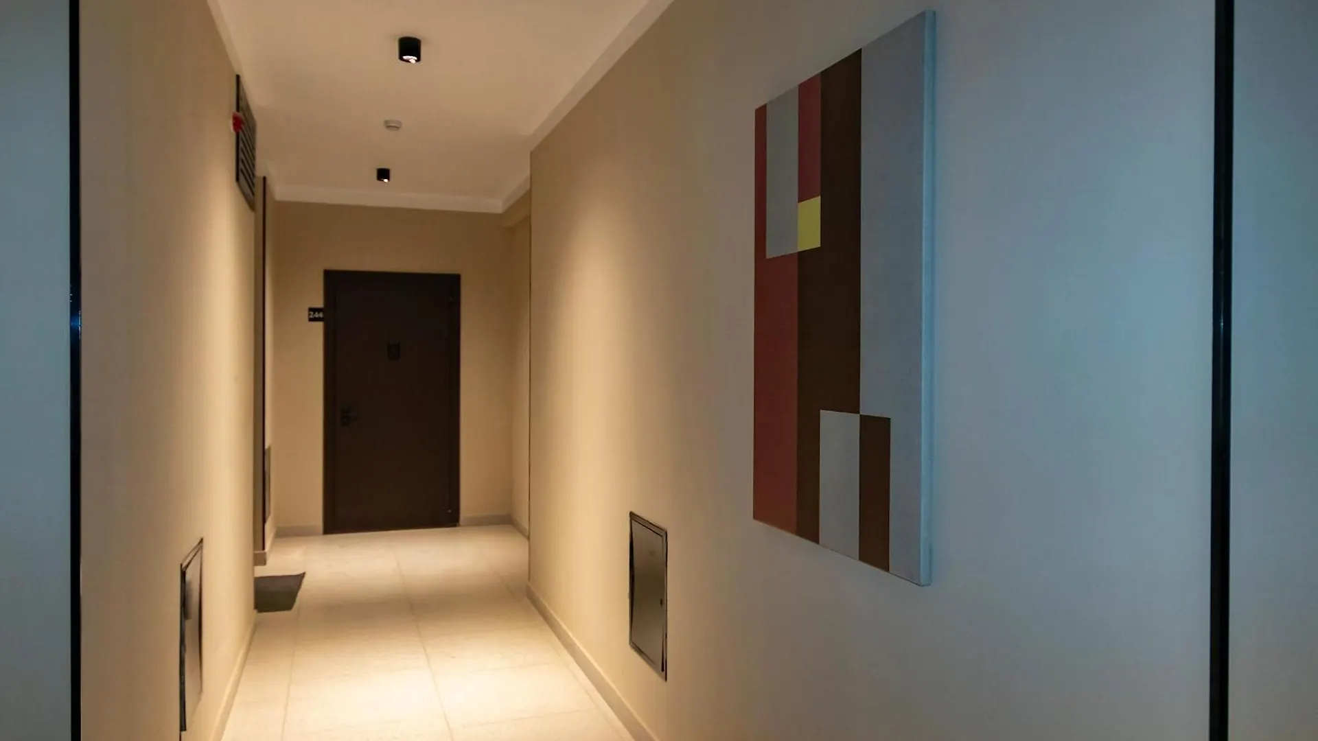 Халал Апартаменты Возле Самой Большой Мечети Центральной Азии Nur-Sultan  Apartment